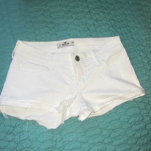 white hollister jean shorts